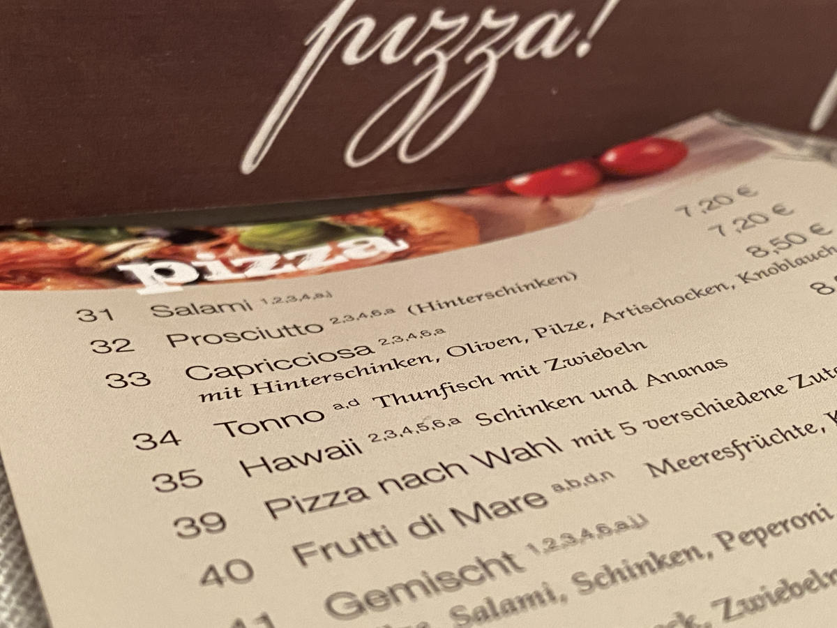 Von Marinara zur Quattro Formaggi: Kaloriengehalt von Pizza